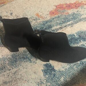 Chic Black Ankle Booties